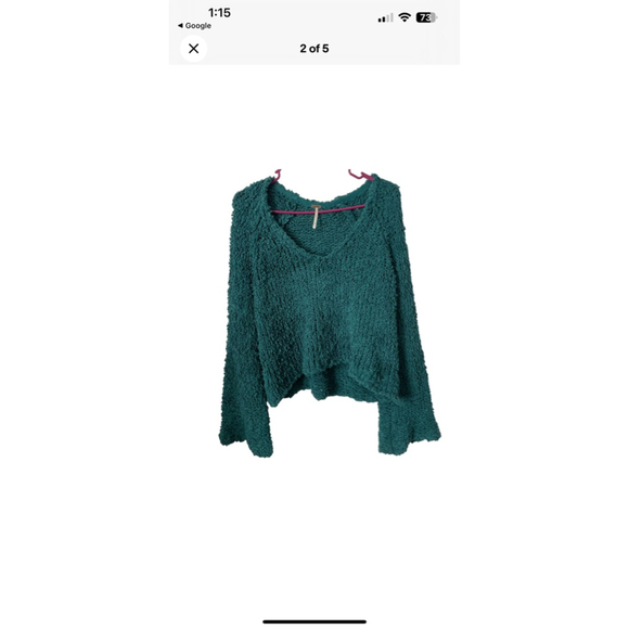 Free People Oversized Chunky Crochet VNeck Bell Sleeve Crop Sweater, Size large - Picture 2 of 3